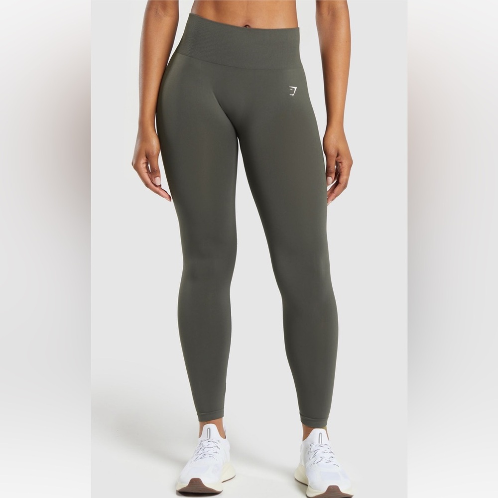 Women's Everyday Seamless Leggings XXL NWOT - Olive Green